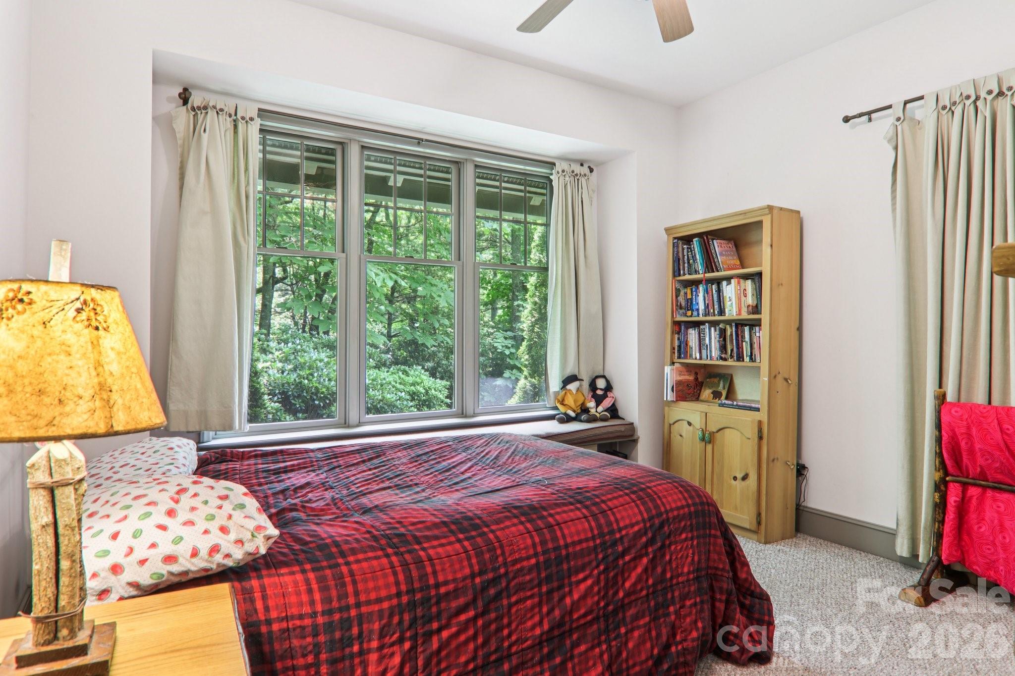 Swiss Pine Lake - Residential