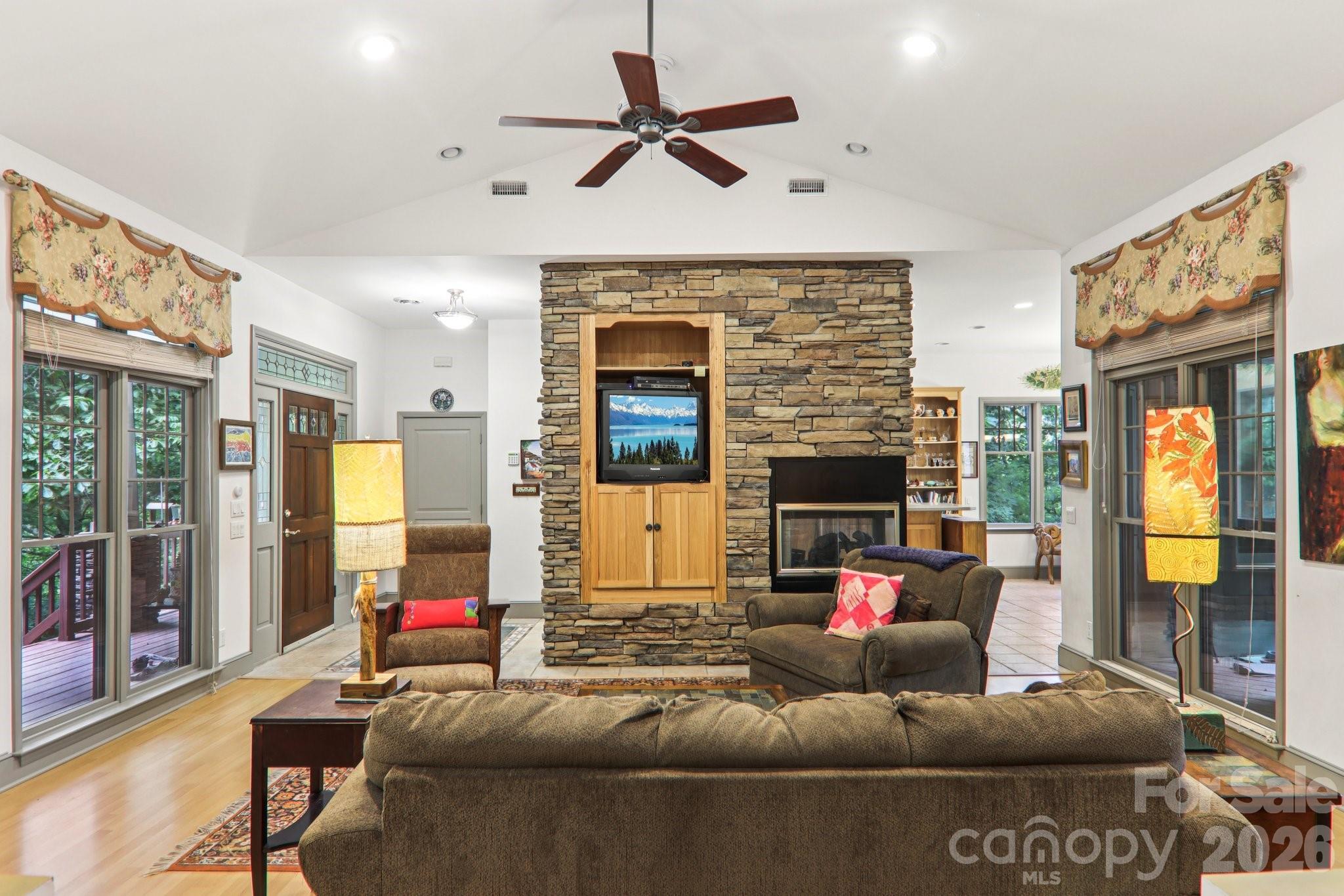 Swiss Pine Lake - Residential