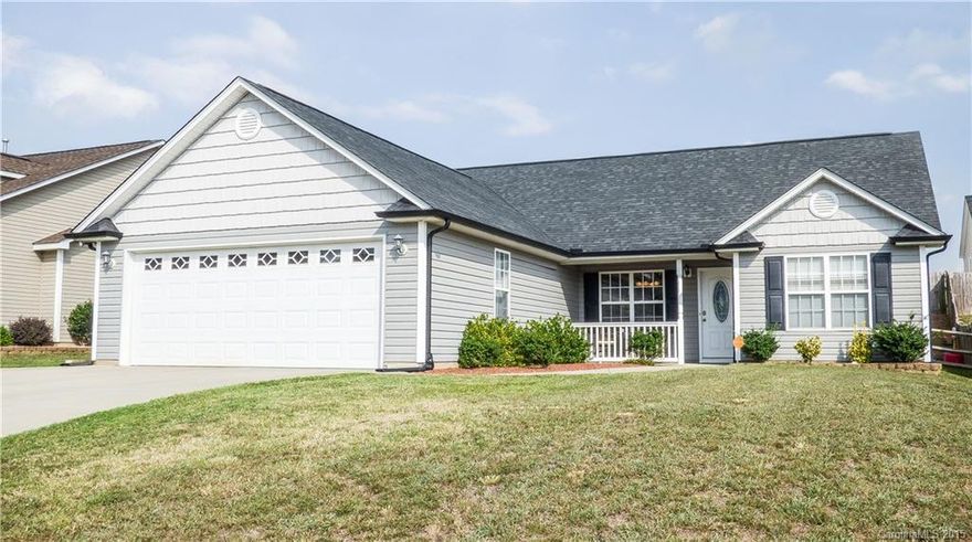 Super cute ranch style home with amazing outdoor living area. Fenced backyard w/fireplace, pergola& play area. Open floor plan w/spacious living room, Kitchen has stainless appliances, tile floor & tile backsplash. Master suite is good size w/trey ceiling and beautiful master bath w/tile floors, garden tub, separate shower & walk-in closet. Spacious laundry room has large closet & cabinets. No HOA & walking distance to elementary school.