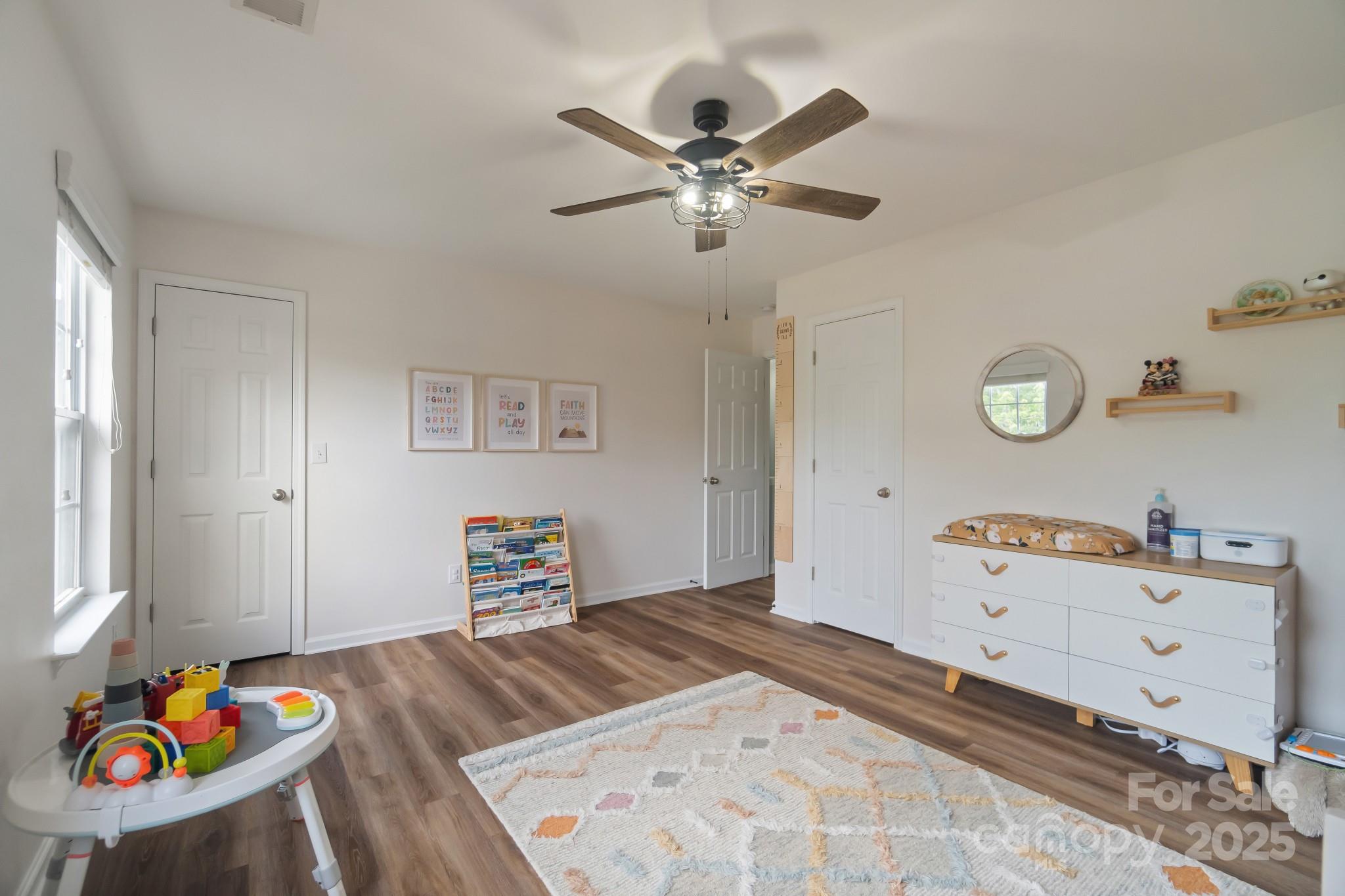 Crismark - Residential