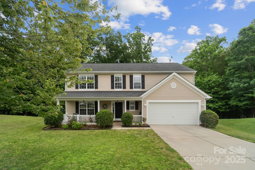 Welcome home in Crismark! This well maintained four bedroom home sits on a cul-de-sac lot. Enjoy a private backyard that backs up to acres of woods. The kitchen flows into a large living room with a gas log fireplace. Four large bedrooms on the second story including an oversized primary suite with garden tub, custom tiled shower and large walk in closet. The laundry room is located on the second level for convenience. This community features two swimming pools, a playground, tennis courts and a soccer field. Come and see this home today!