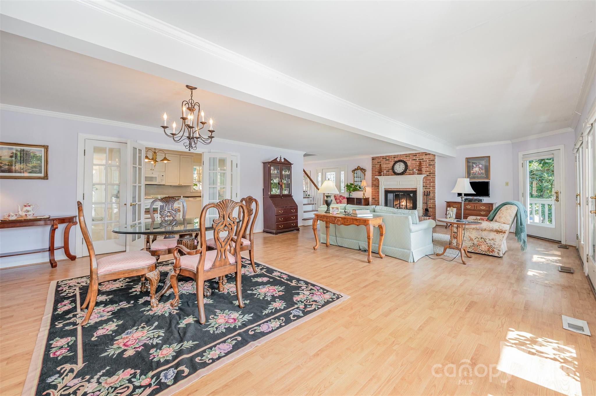 The Palisades - Residential