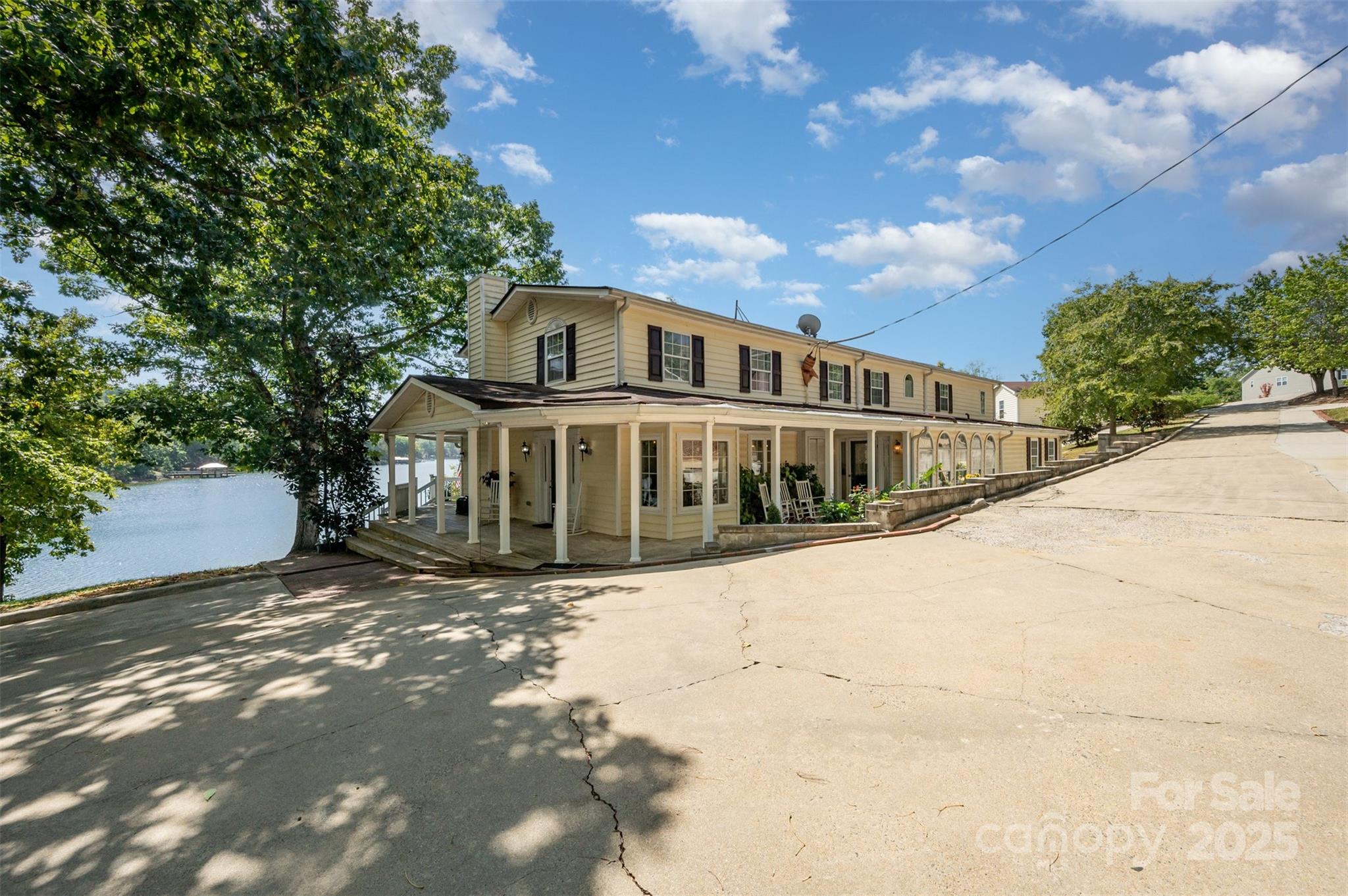 The Palisades - Residential