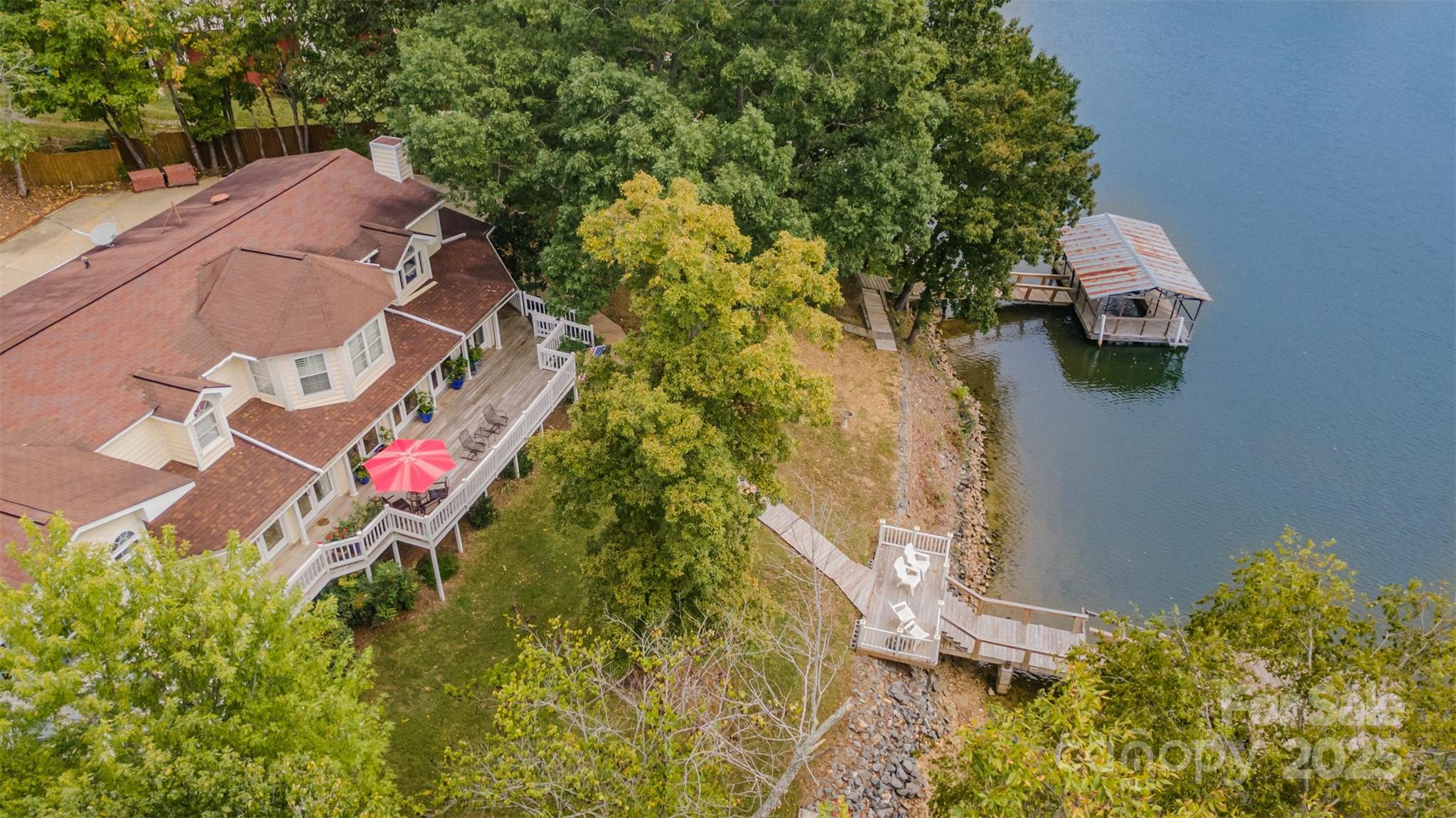 The Palisades - Residential