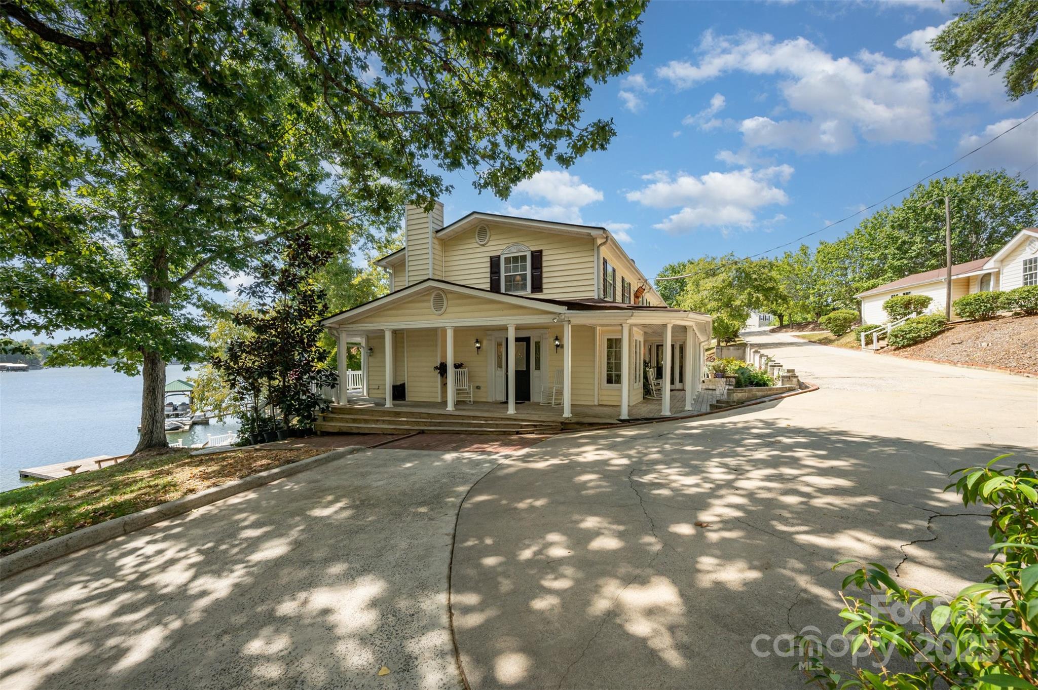 The Palisades - Residential