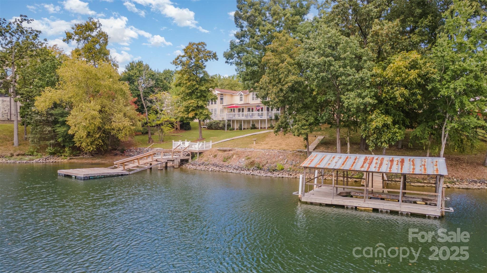 The Palisades - Residential