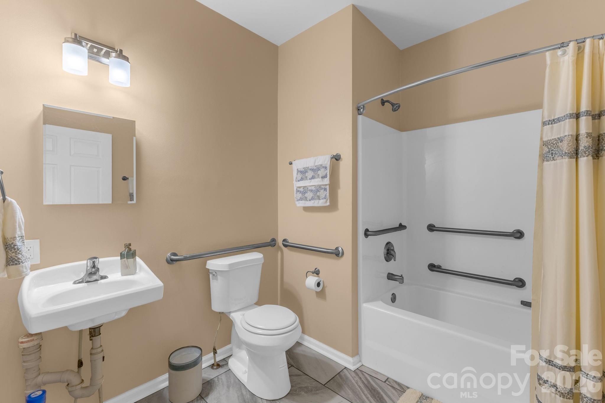 Villas At Cedar Hill - Residential