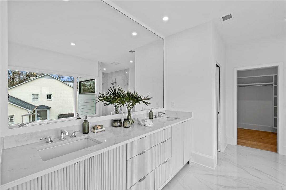 Foxcroft - Residential