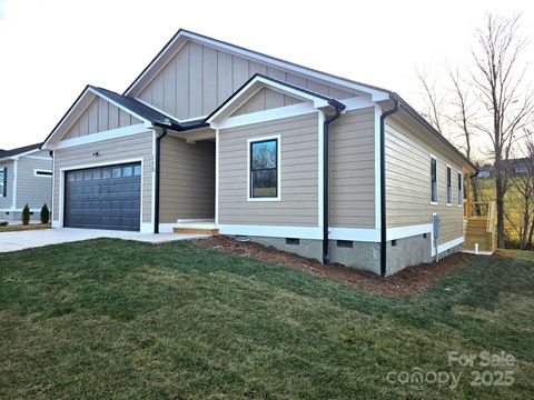 115 Peyton Elaine Road Clyde NC 28721