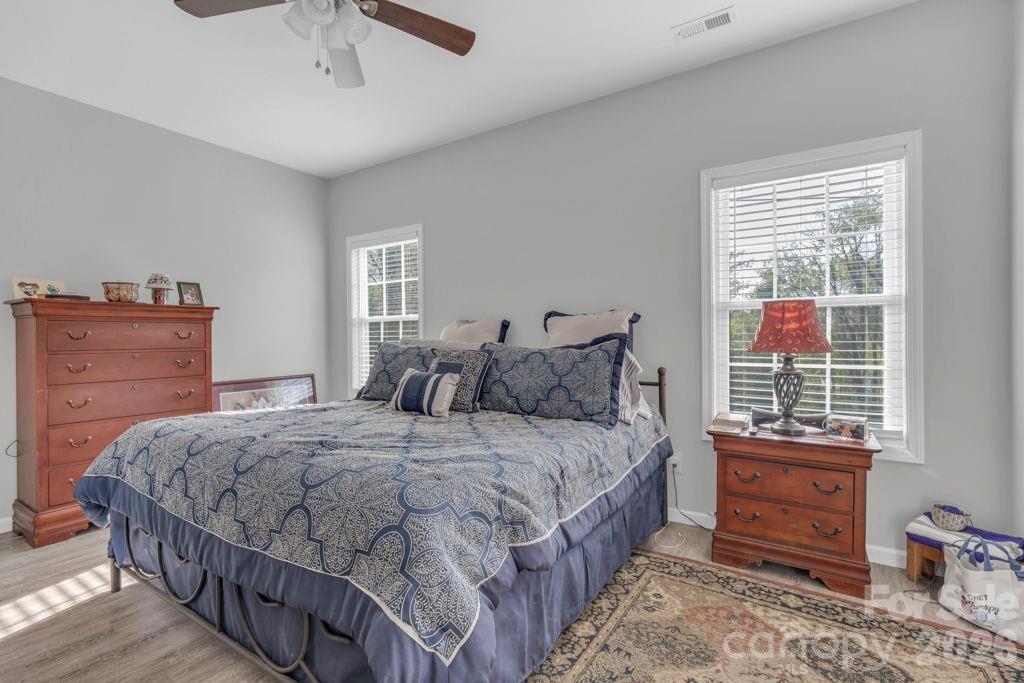 Meredith - Residential