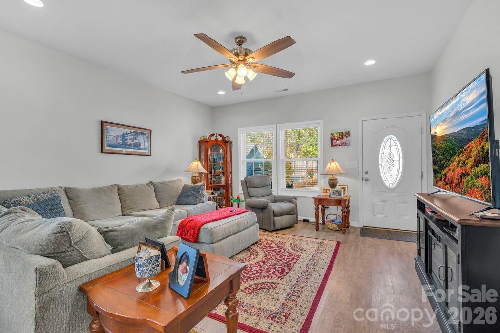 Meredith - Residential