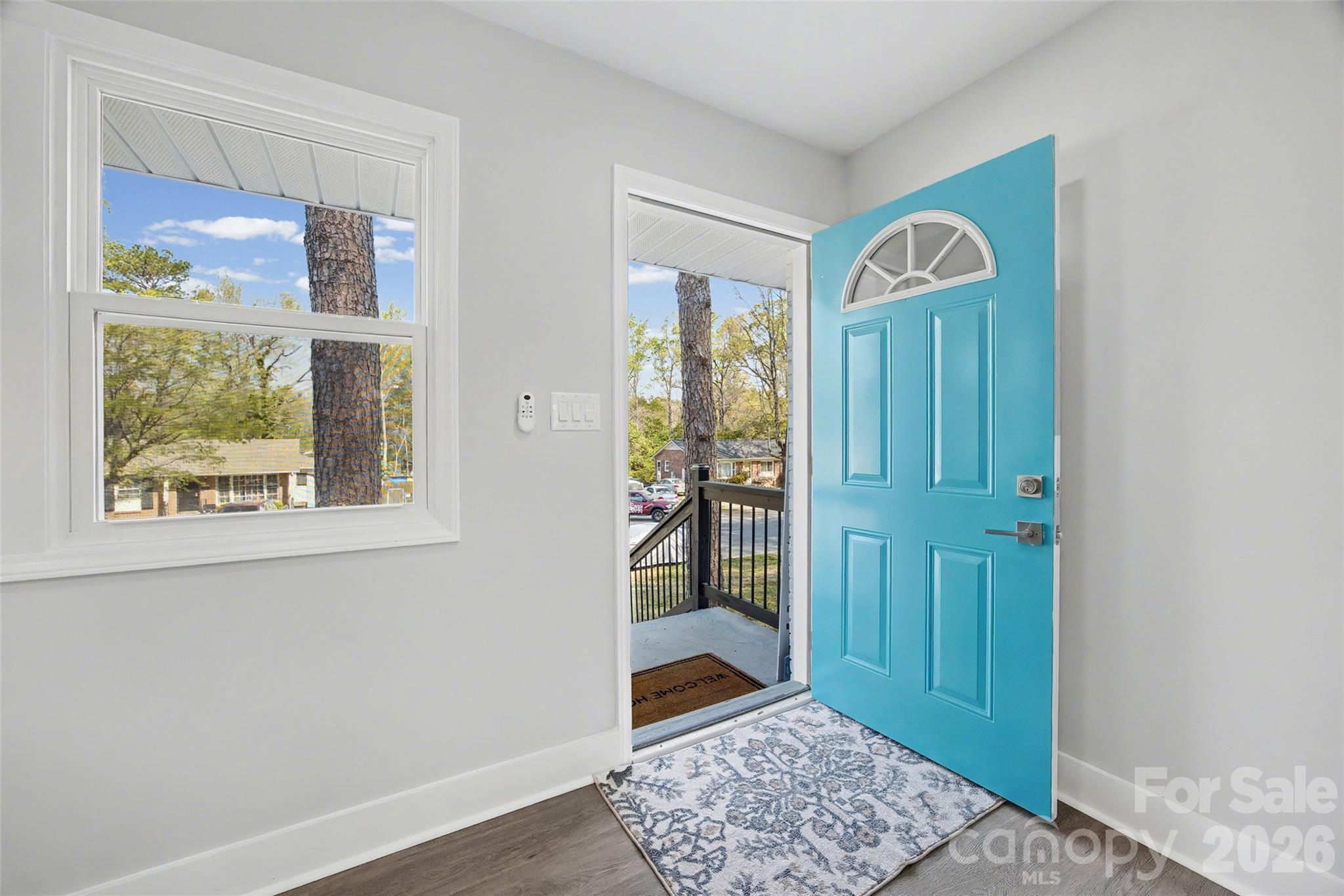 553 Derrydowne Drive