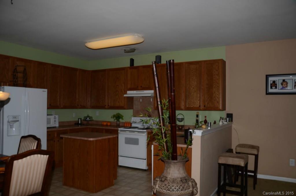 Poplar Woods - Residential