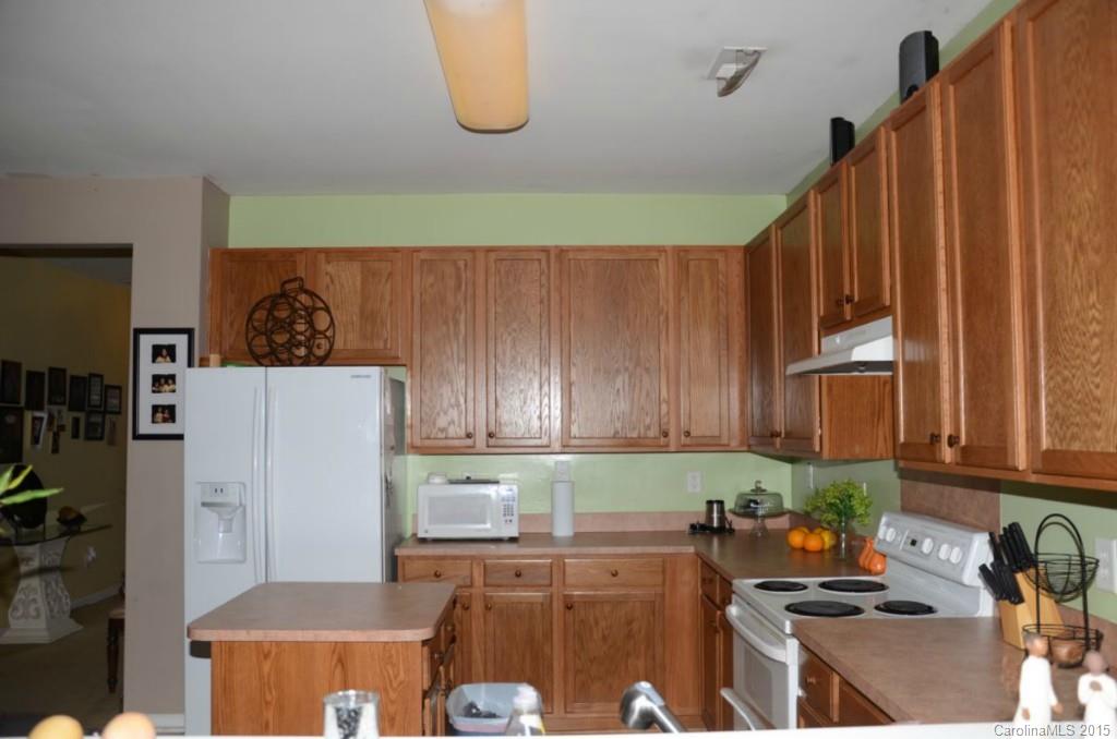 Poplar Woods - Residential