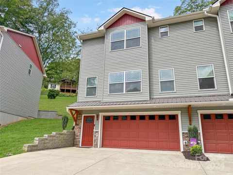 A home in Waynesville