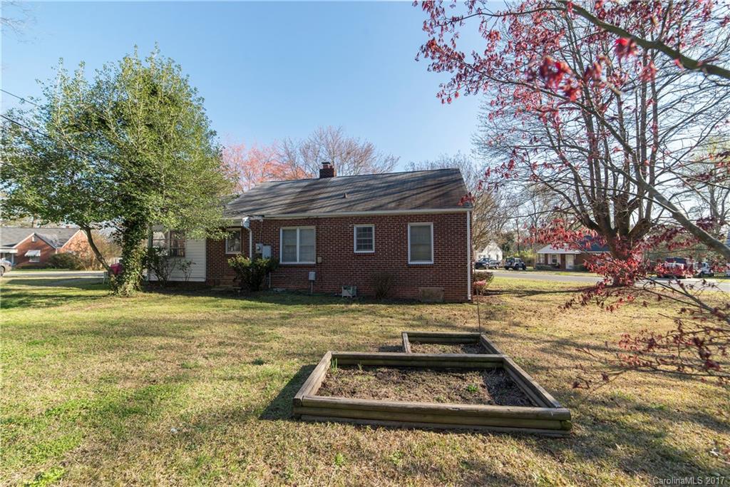 Plaza Acres - Residential