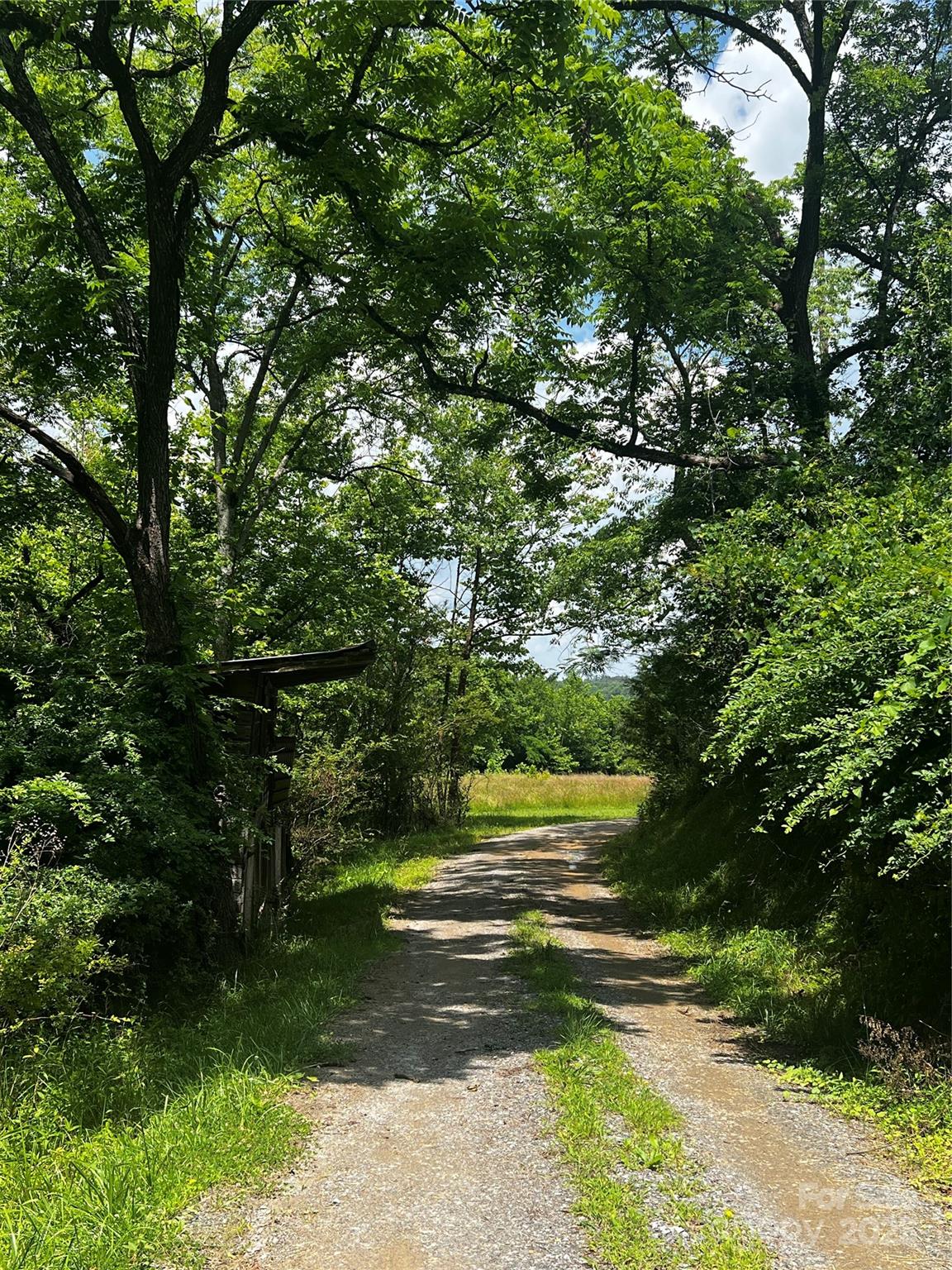 2255 NC Hwy 268 Highway W