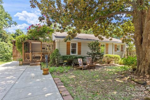 135 Wyanoke Avenue Charlotte NC 28205