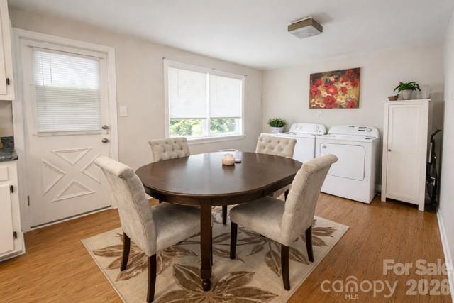 911 Hickory Grove Road