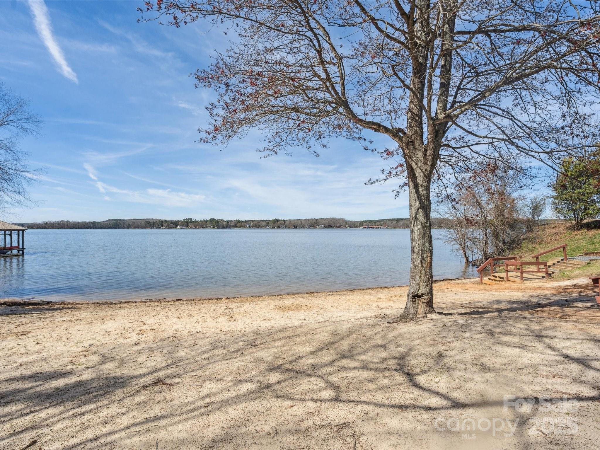 Tega Cay - Residential