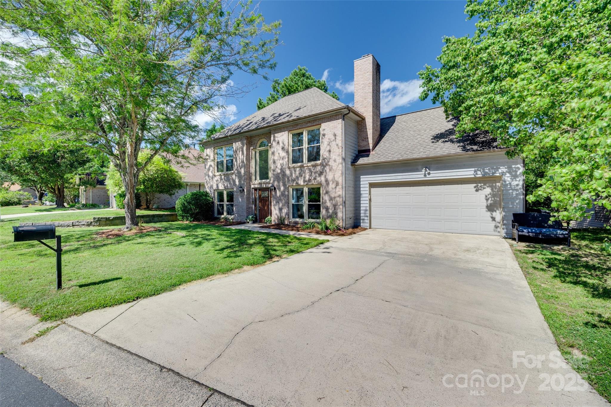 Tega Cay - Residential