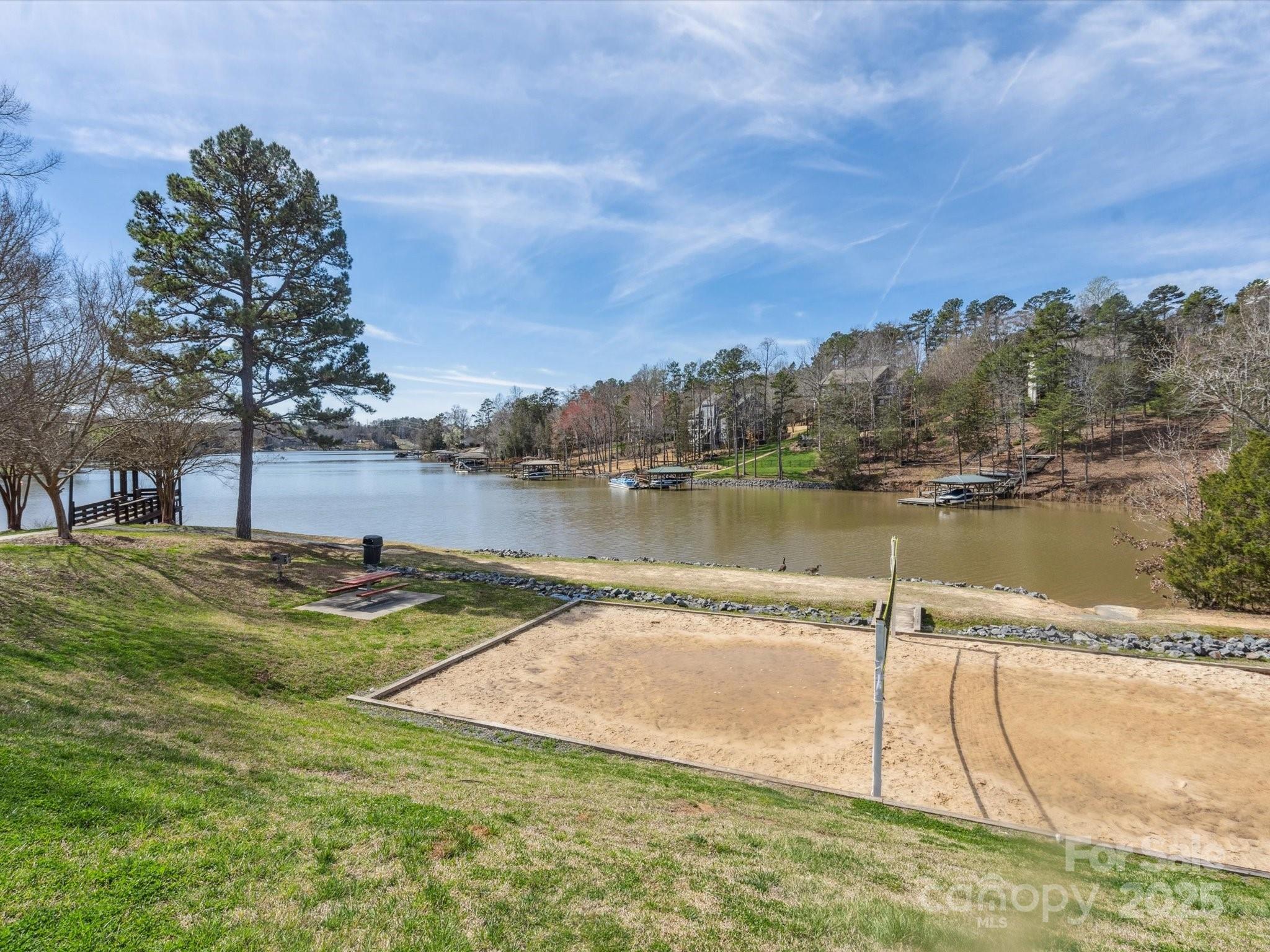 Tega Cay - Residential