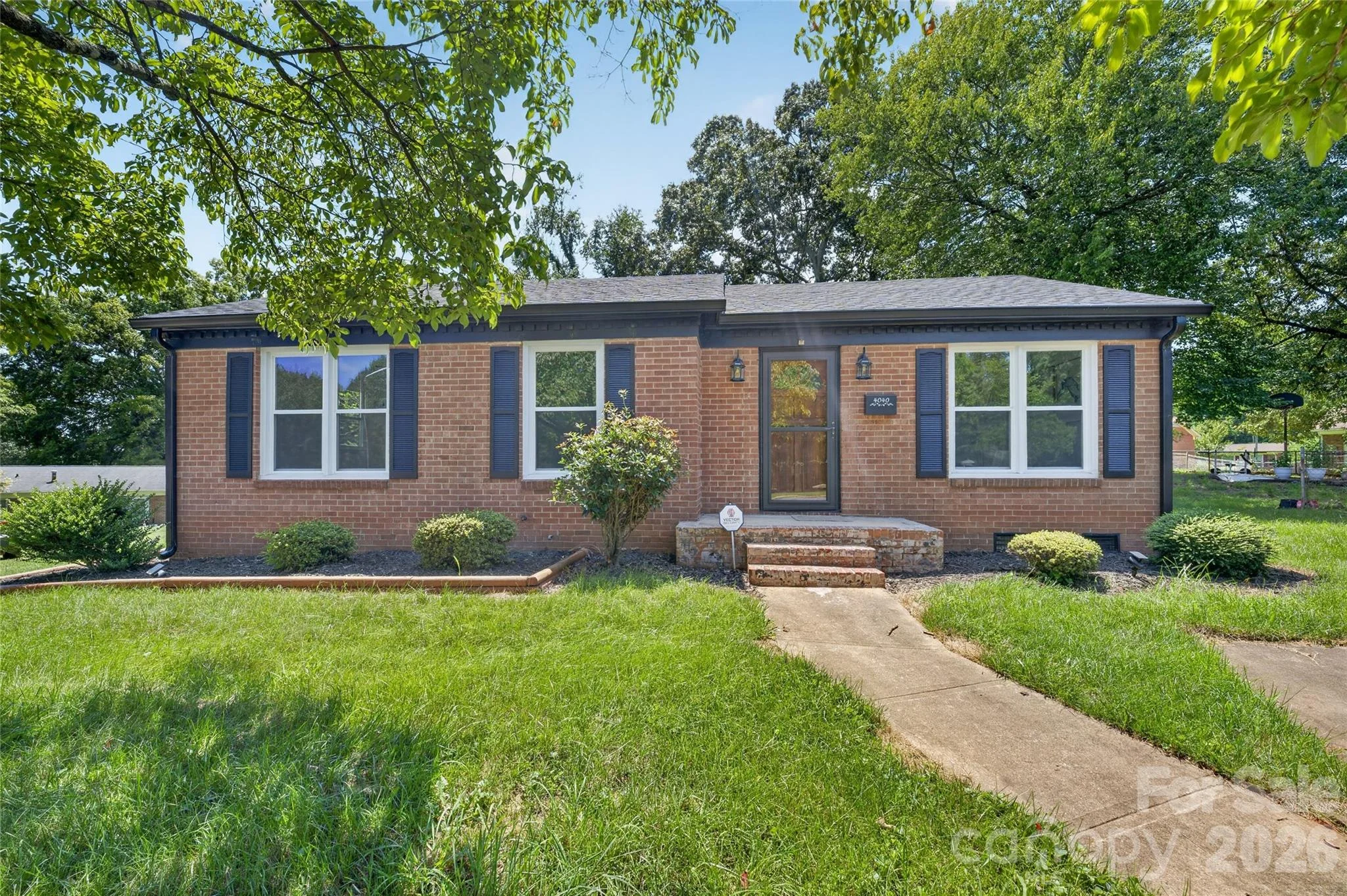4040 Burnham Court, Winston Salem, NC, 27105
