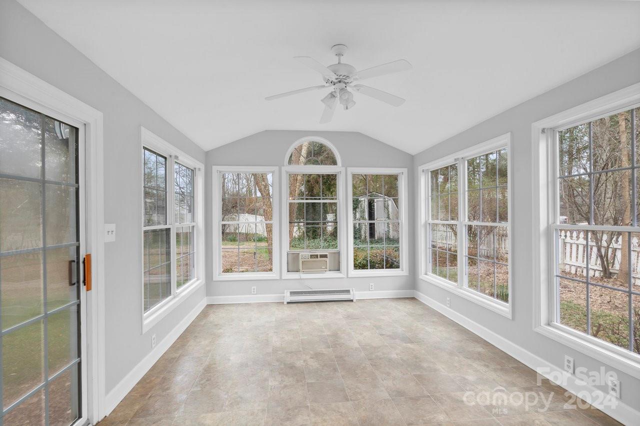 Steele Oaks - Residential