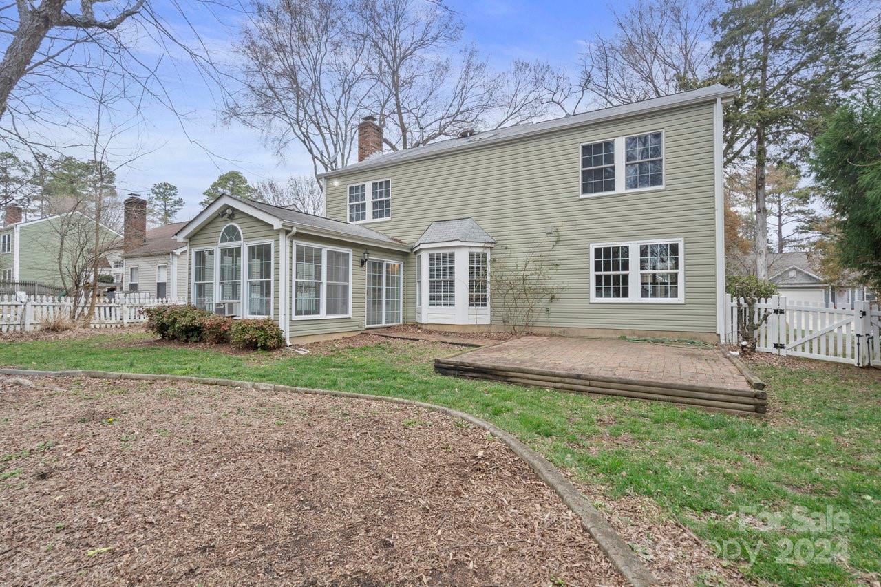 Steele Oaks - Residential