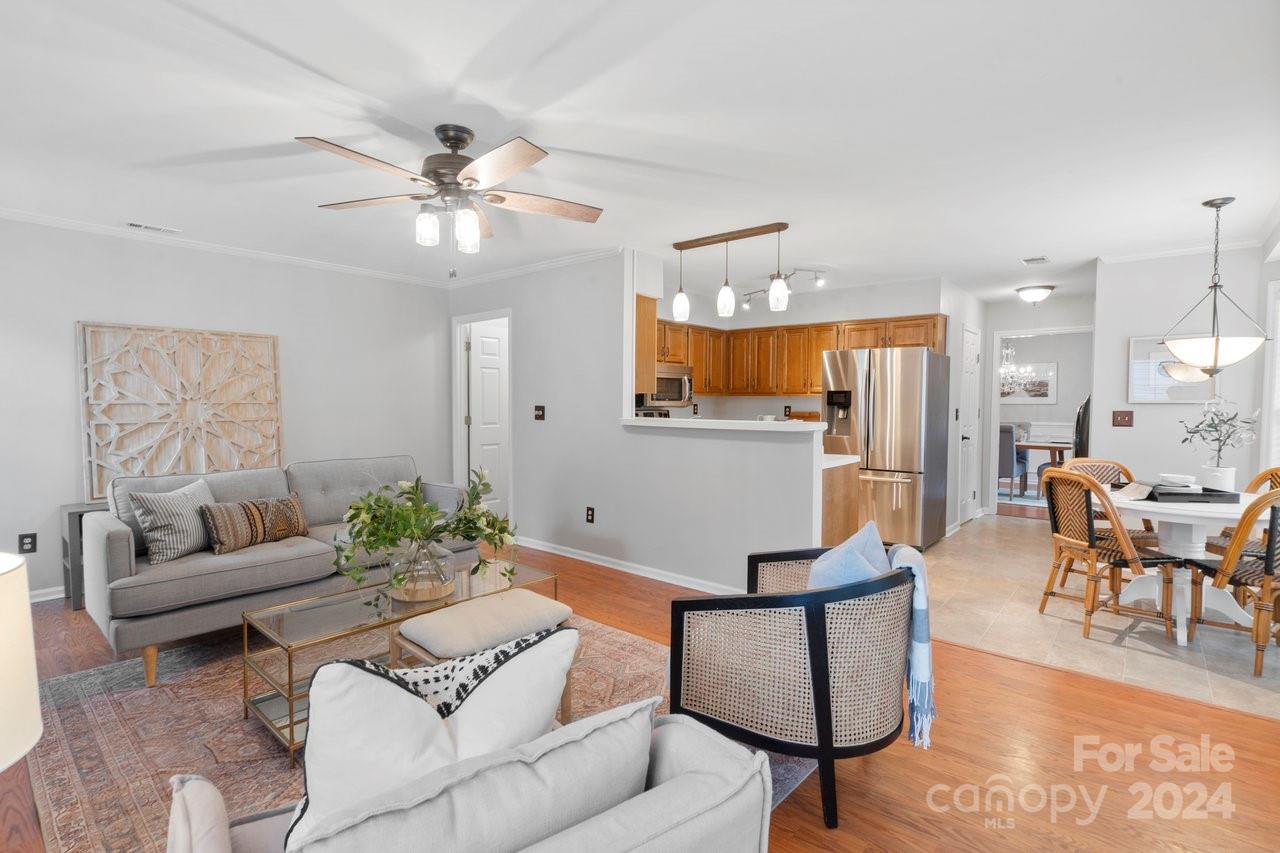 Steele Oaks - Residential