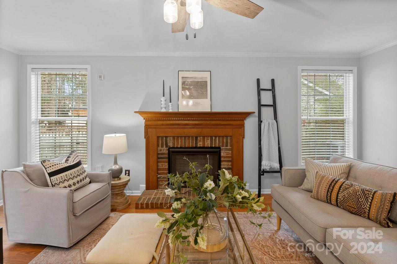 Steele Oaks - Residential