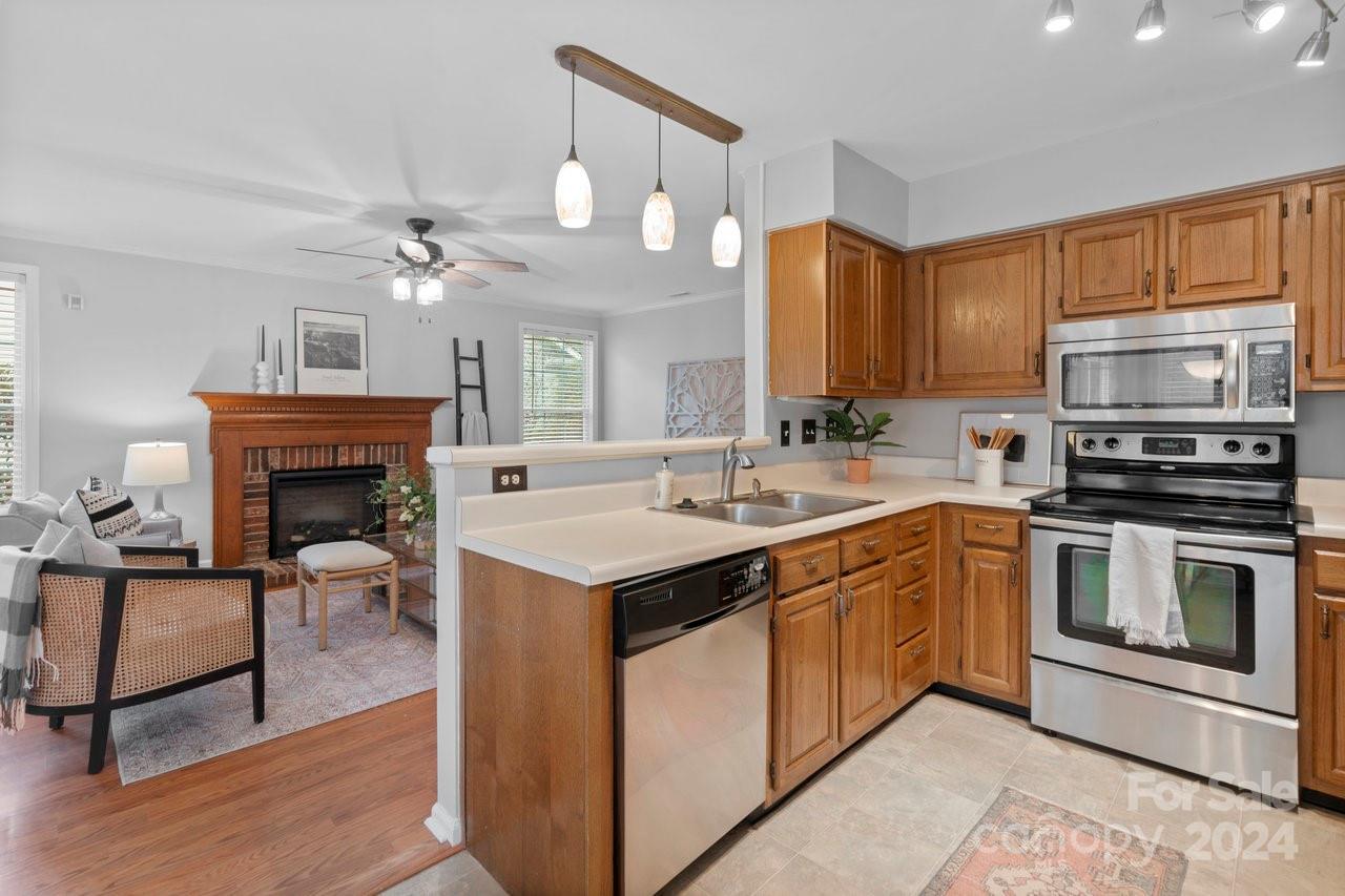 Steele Oaks - Residential