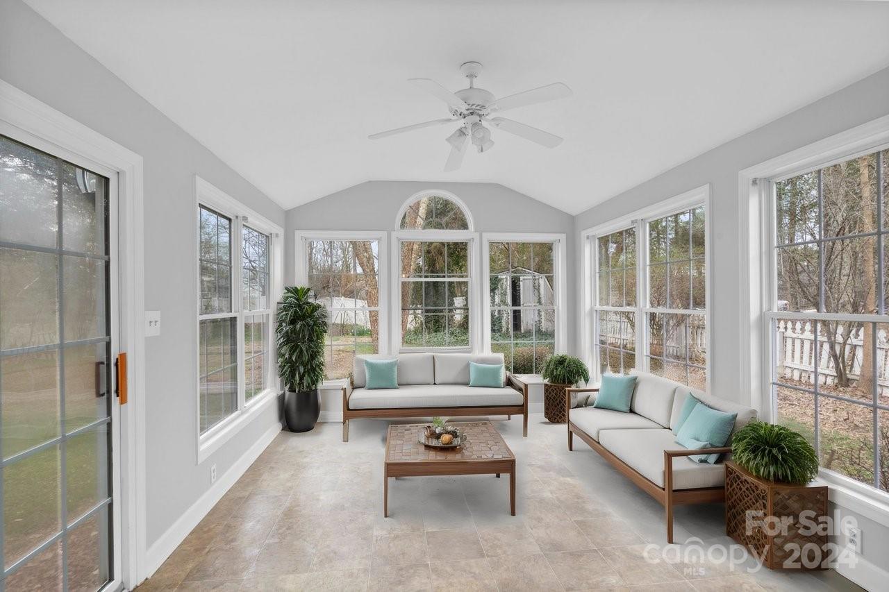 Steele Oaks - Residential