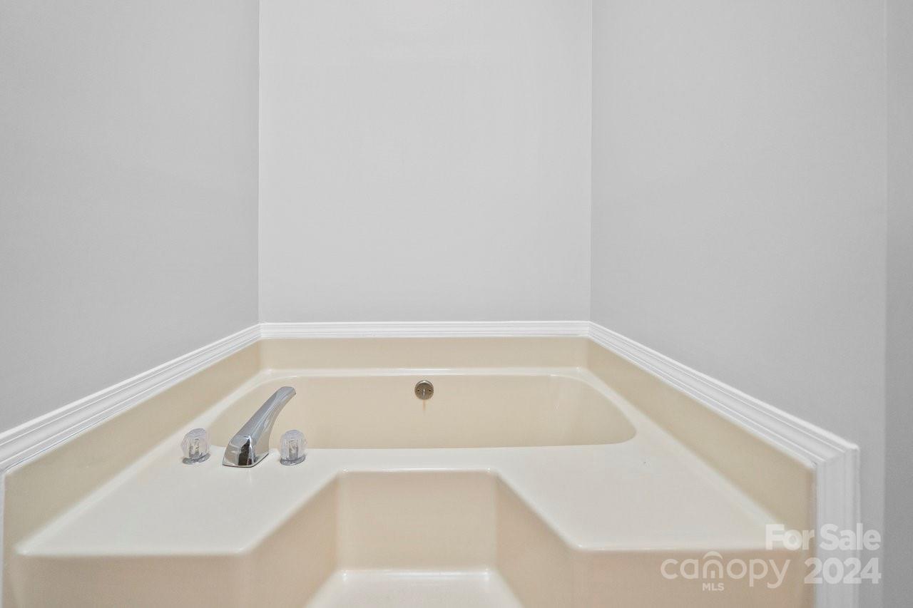 Steele Oaks - Residential