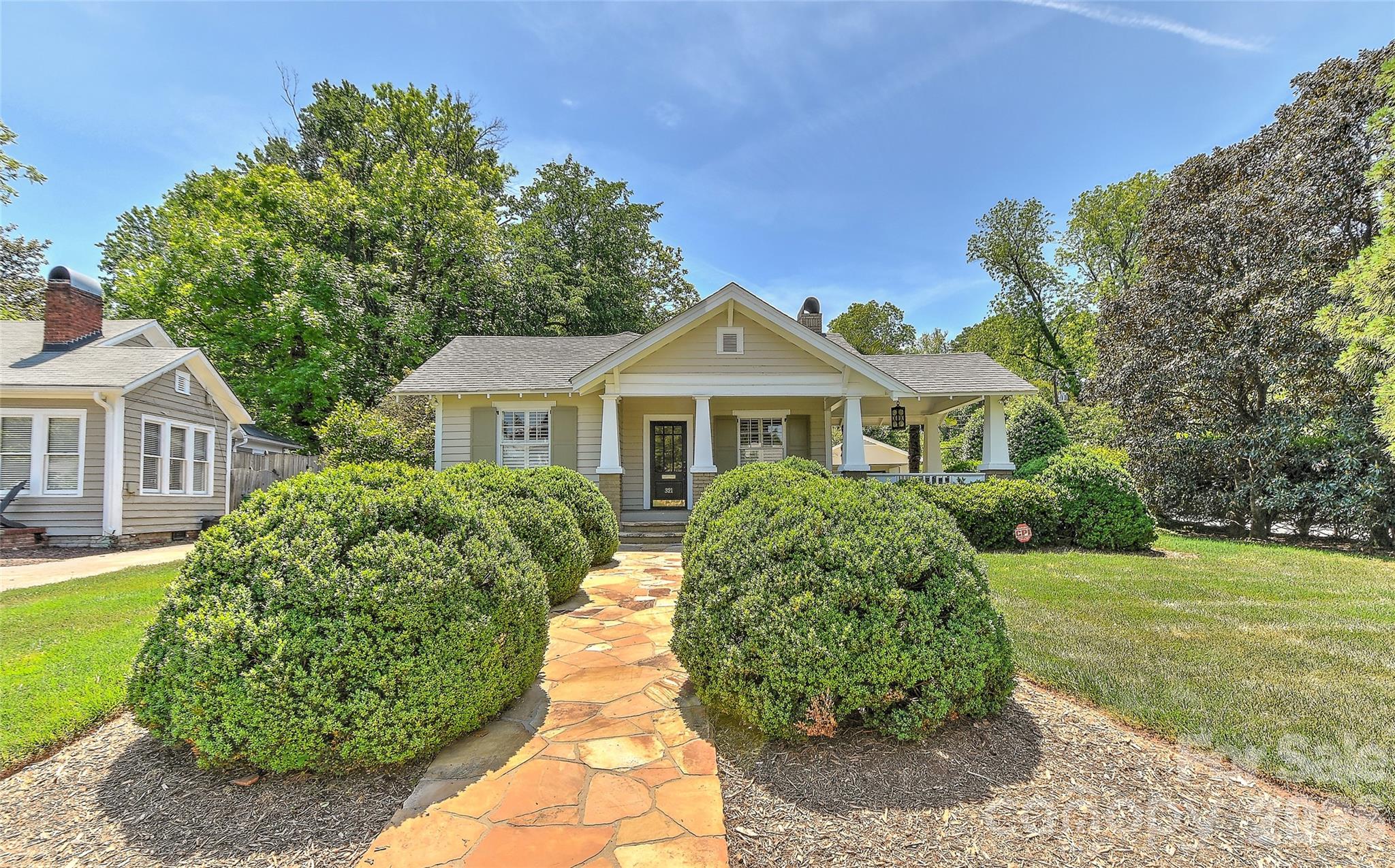 321 Circle Avenue