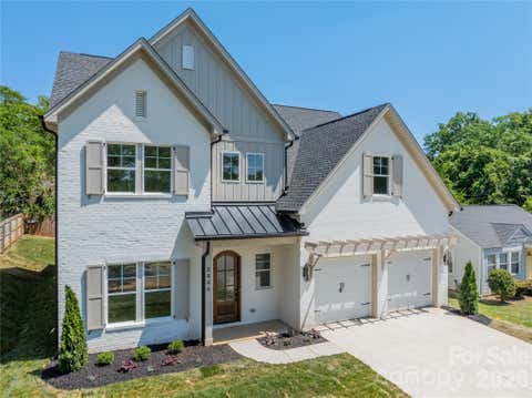 Photo of 2648 Roslyn Avenue, Charlotte, NC 28208 (MLS # 4382622)