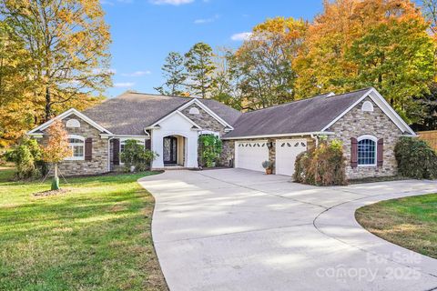 5329 Kuykendall Road Charlotte NC 28270