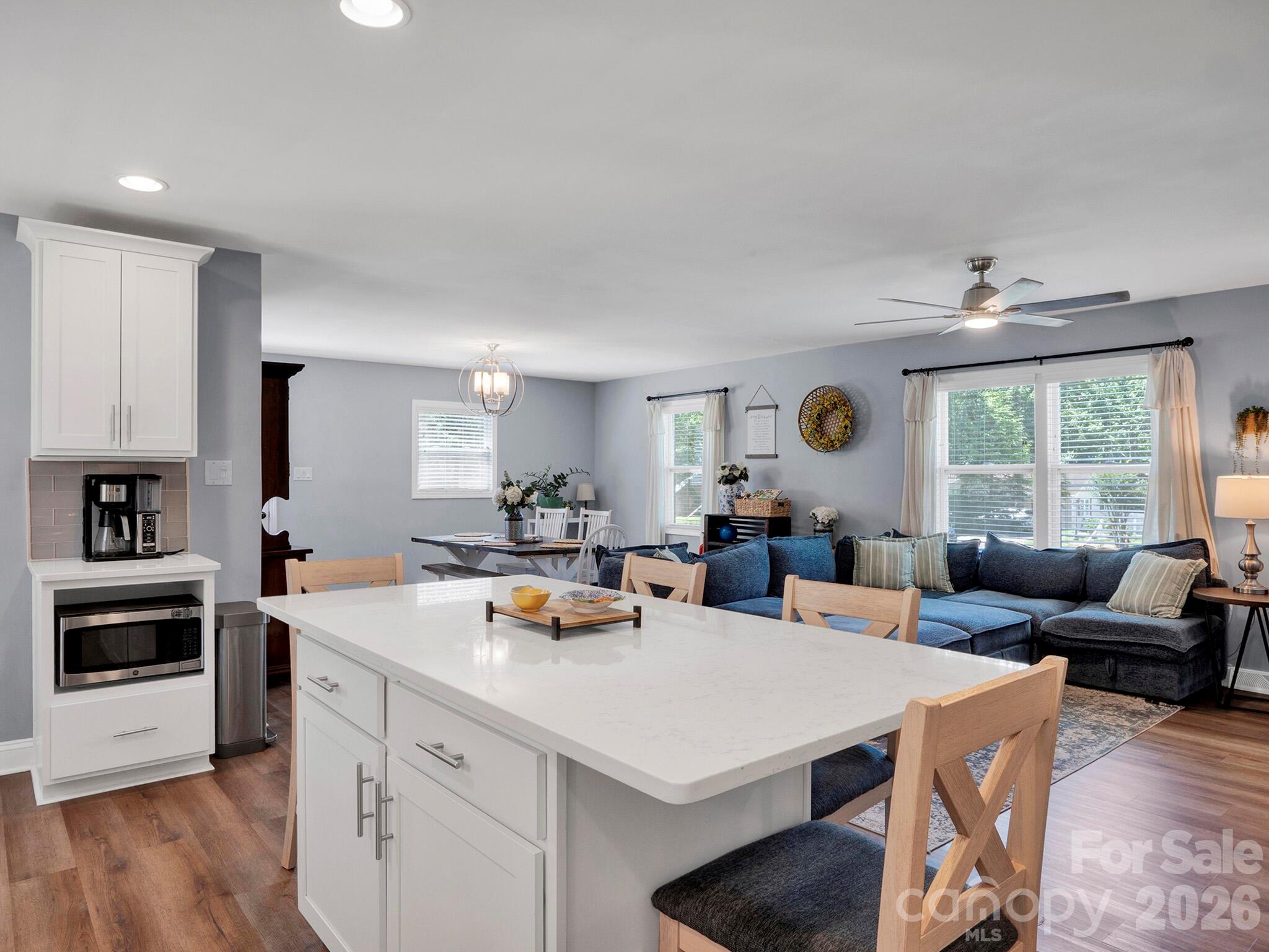421 Catawba Circle N