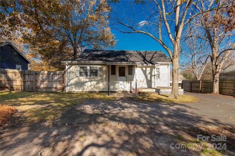 A home in Clover