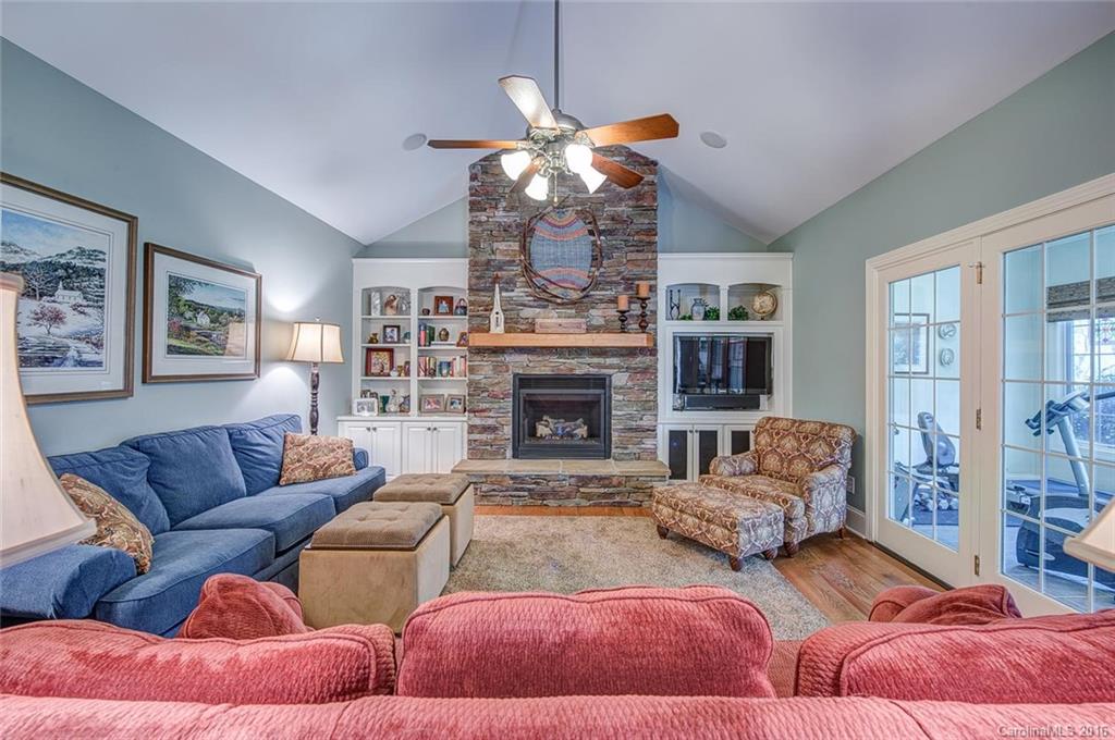 Stone Gate - Residential