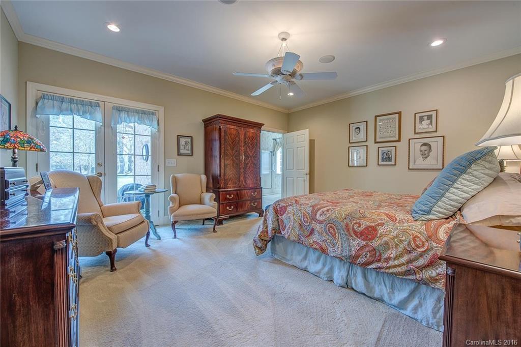 Stone Gate - Residential