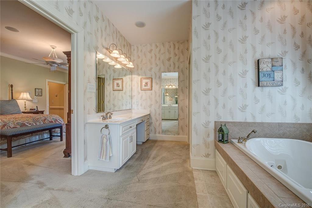 Stone Gate - Residential