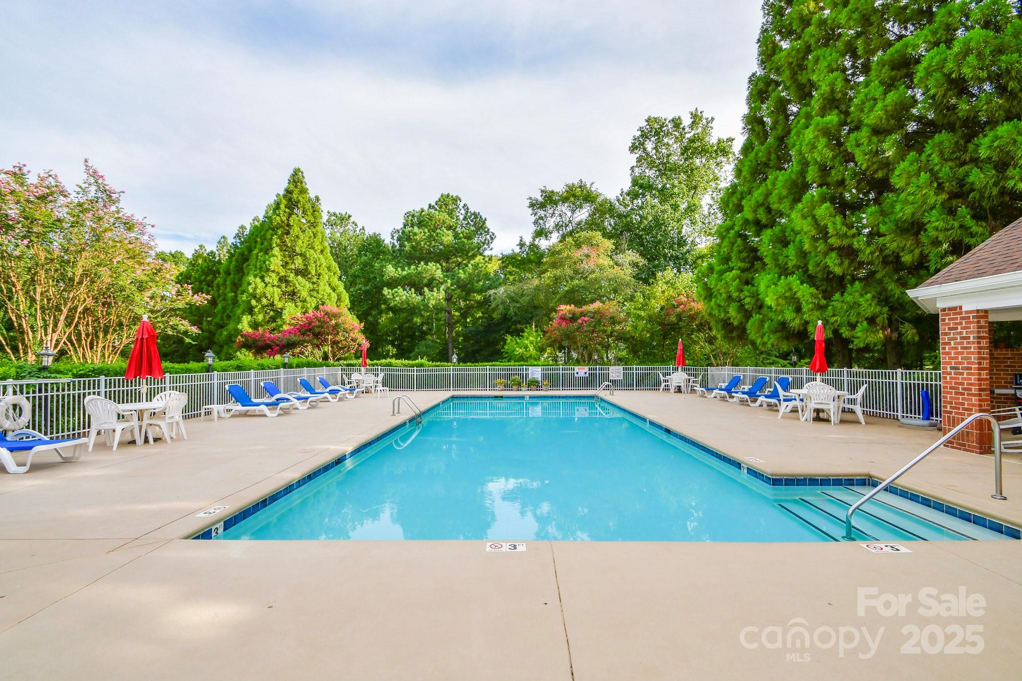 Windsor Oaks - Residential