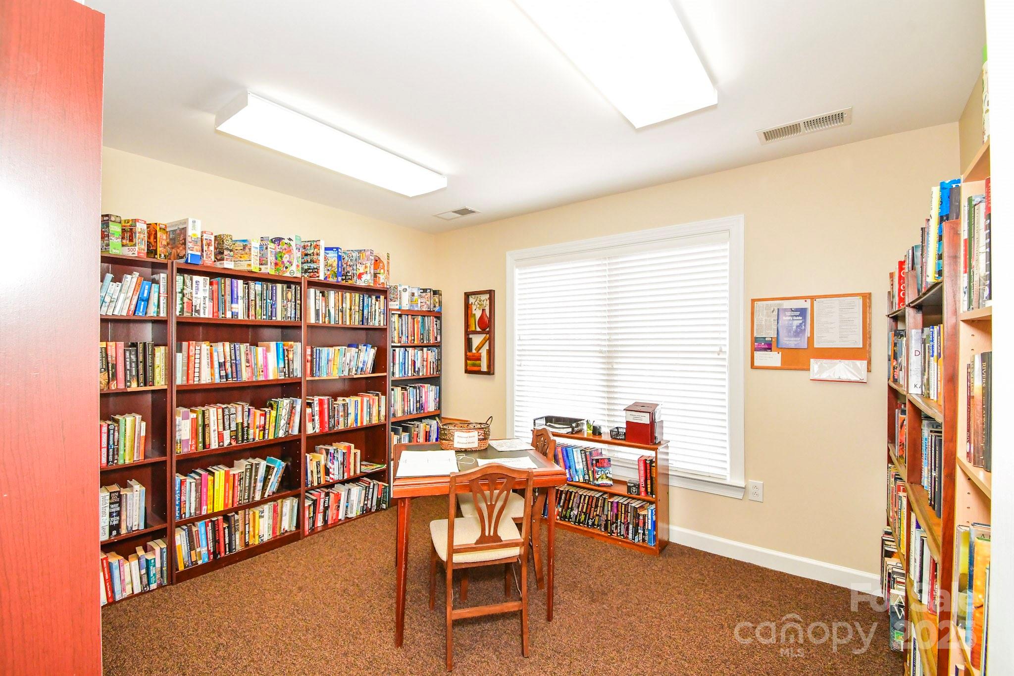 Windsor Oaks - Residential