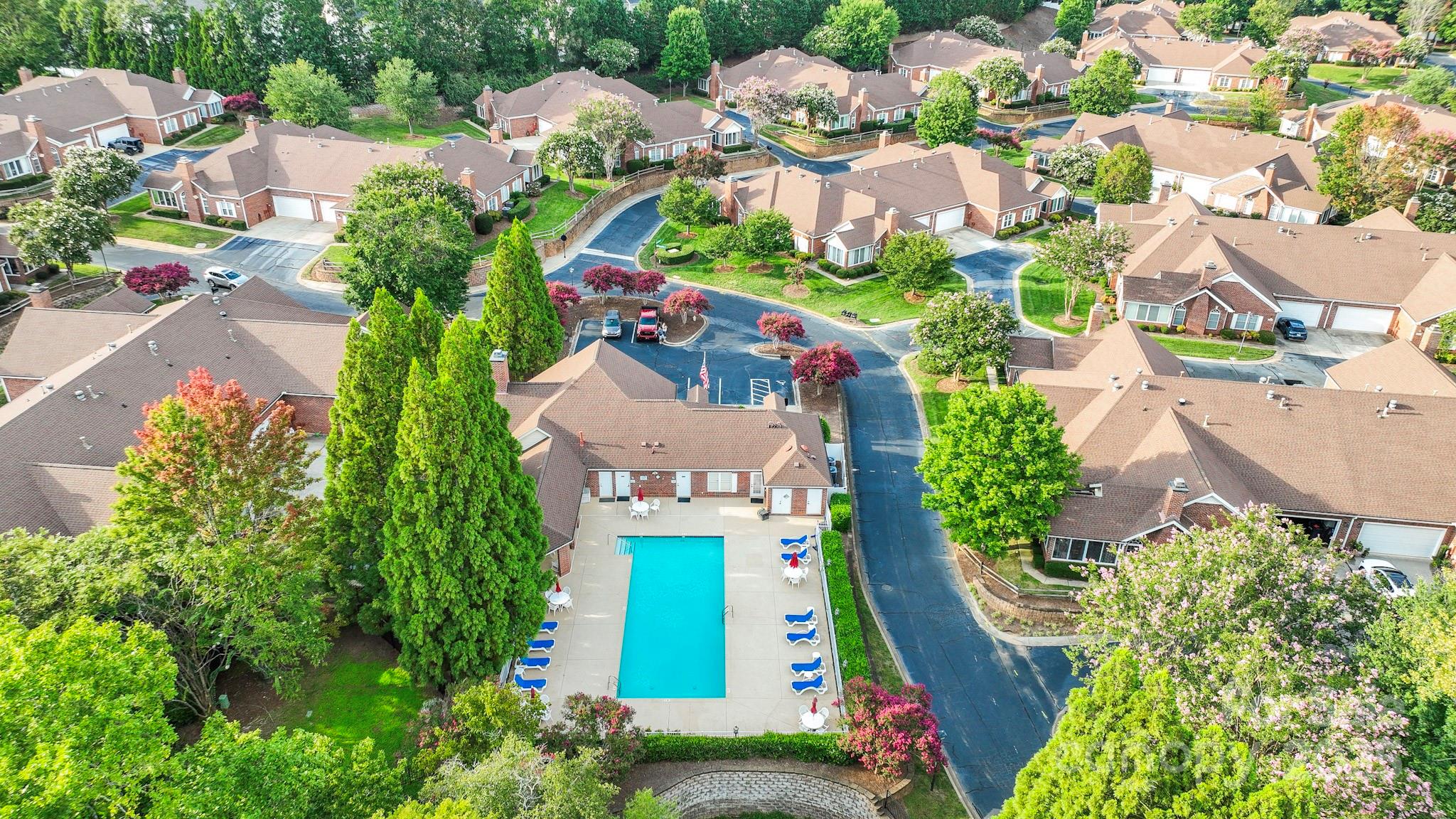 Windsor Oaks - Residential