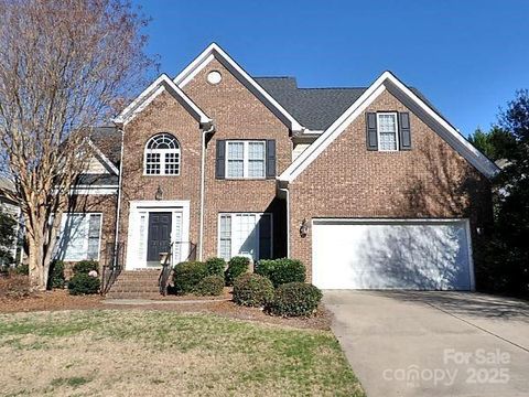 9705 Tenencia Court Charlotte NC 28277