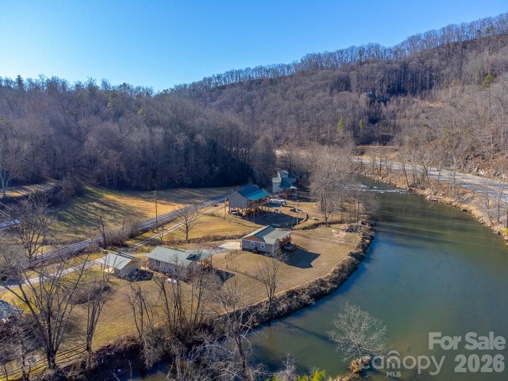 Tuckasegee River Landing - Residential
