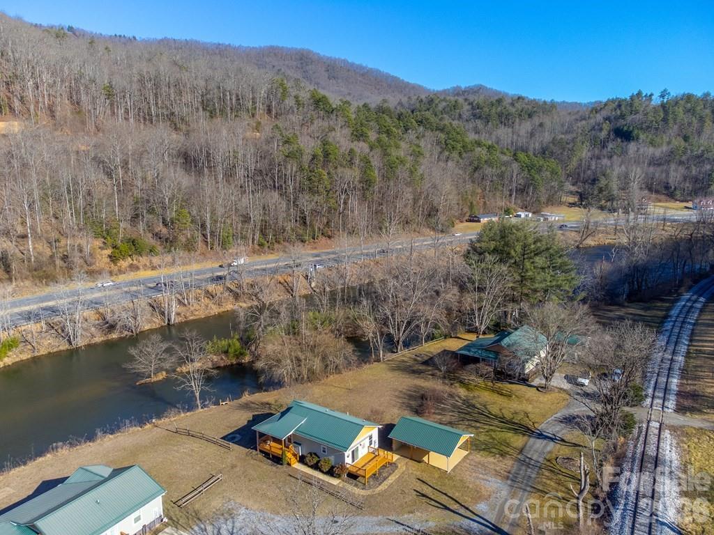Tuckasegee River Landing - Residential