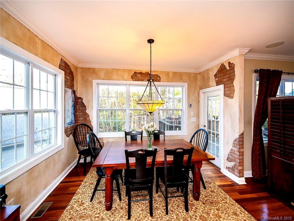 Tega Cay - Residential