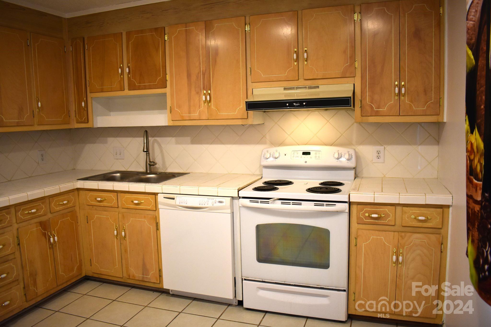 Wiltshire Village - Residential